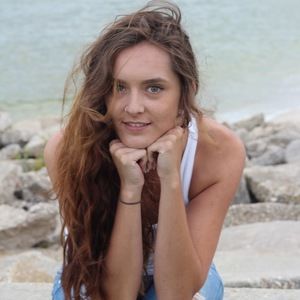 Meet your Posher, Brianna